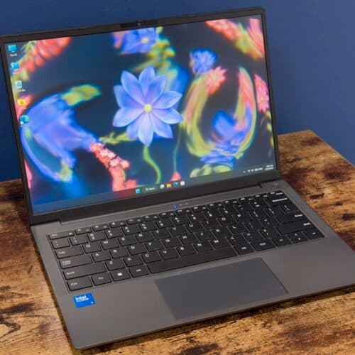 Review: Chuwi's $449 Unibook laptop is a funhouse-mirror MacBook Neo