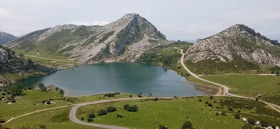 #2 Lagos de Covadonga — Top 10 Cycling Routes in Spain