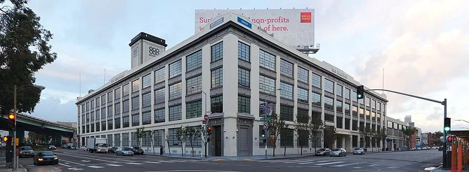 #3 Airbnb — Dismantling the Hotel Industry's Barriers — Top 10 Most Disruptive Companies of the Last Decade — Industries That Will Never Be the Same