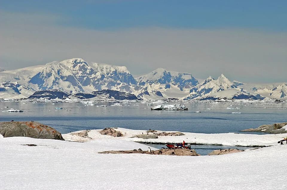 #5 Antarctic Peninsula — Top 10 Best Cruise Destinations 2026