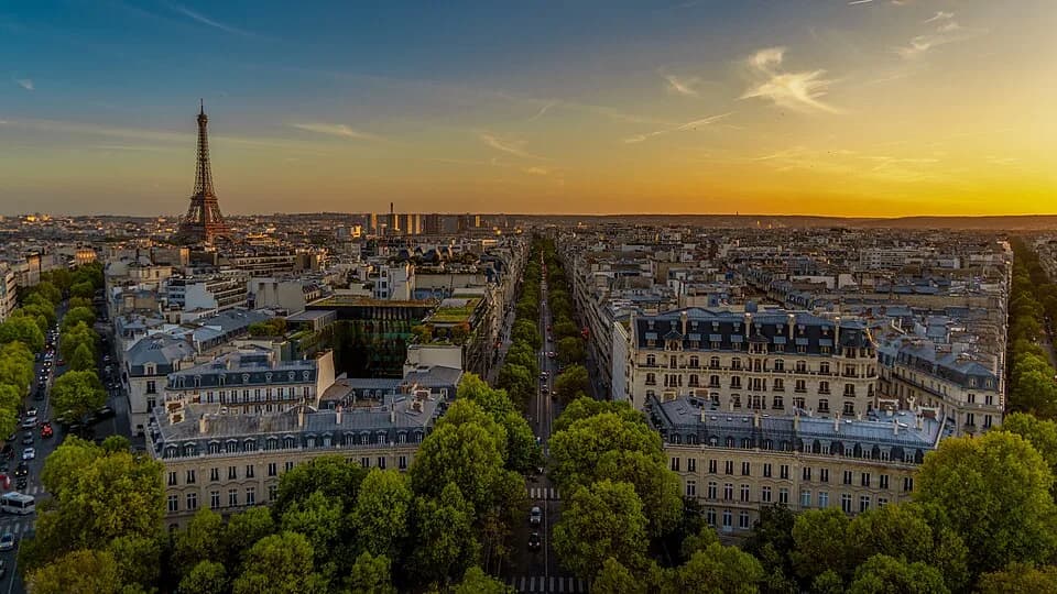 #10 France — Comprehensive, Co-Payment Based Universal Care — Top 10 Countries With the Best Healthcare Systems in the World — What They Do Right