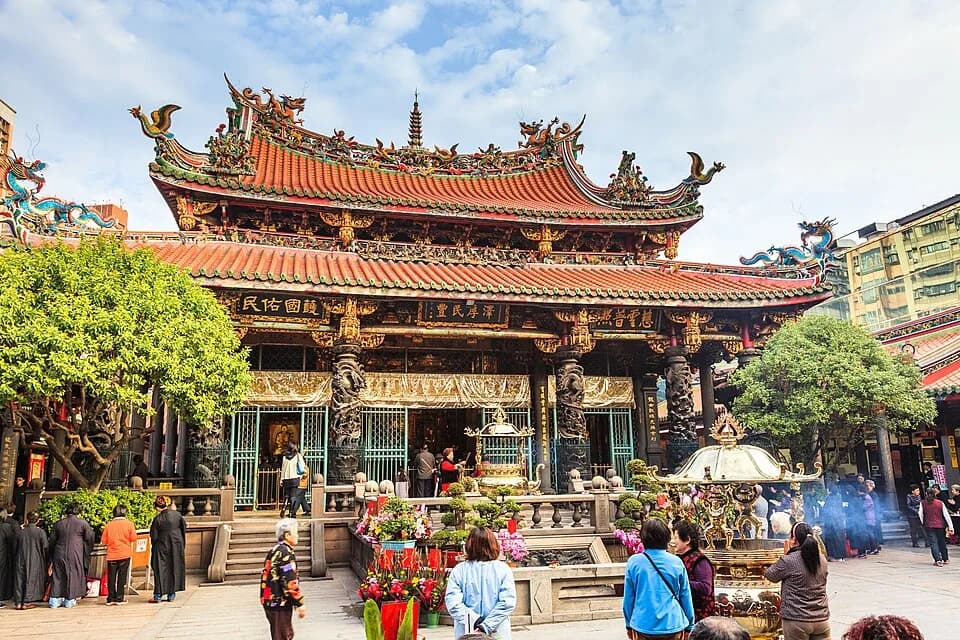 Longshan Temple