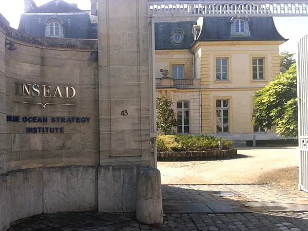 #4 INSEAD (France/Singapore) — Top 10 Best MBA Programs 2026