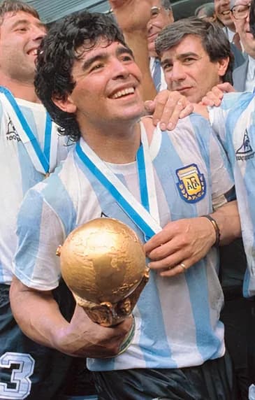 Diego Maradona (Argentina)