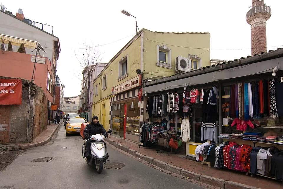 #5 Arasta Bazaar, Istanbul — Top 10 Turkish Bazaars & Markets in 2026