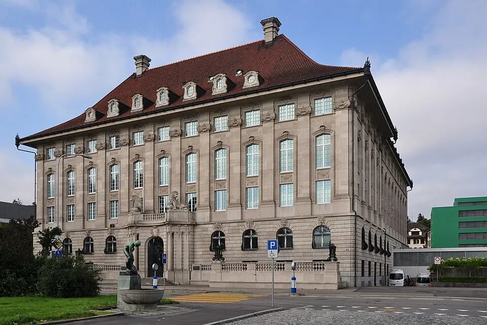 #1 Swiss Re — Top 10 Swiss Reinsurance Giants