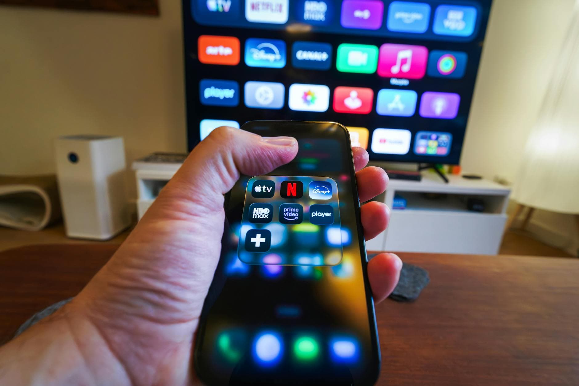 Top 10 Netflix Shows to Watch in 2026 — ENTERTAINMENT Top 10 List