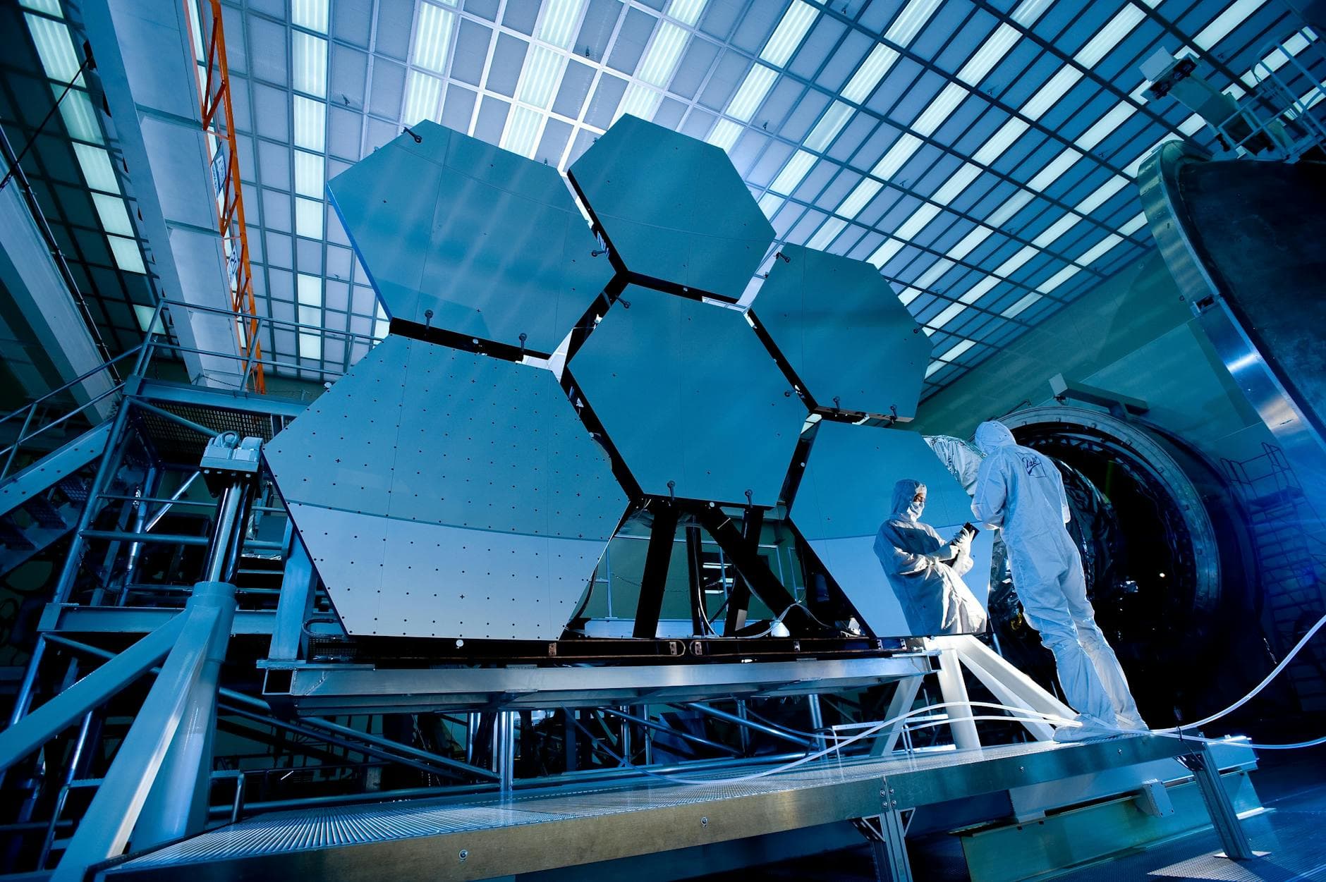 Top 10 Best Space Telescopes — SCIENCE Top 10 List