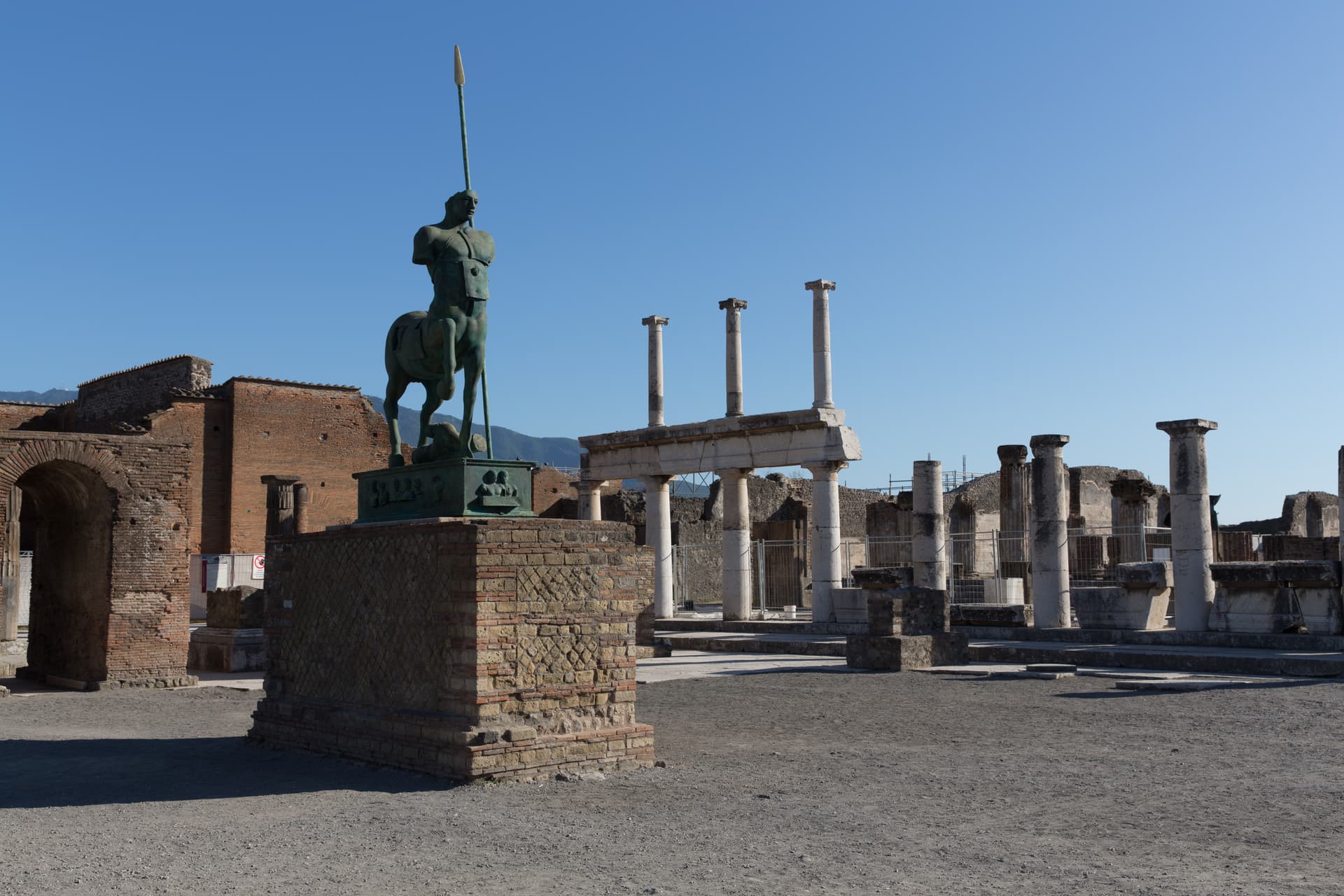 Top 10 Historic Sites in the UAE in 2026 — TRAVEL Top 10 List