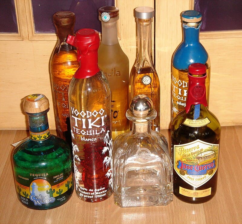 Top 10 Tequila Brands in Mexico 2026 — FOOD Top 10 List