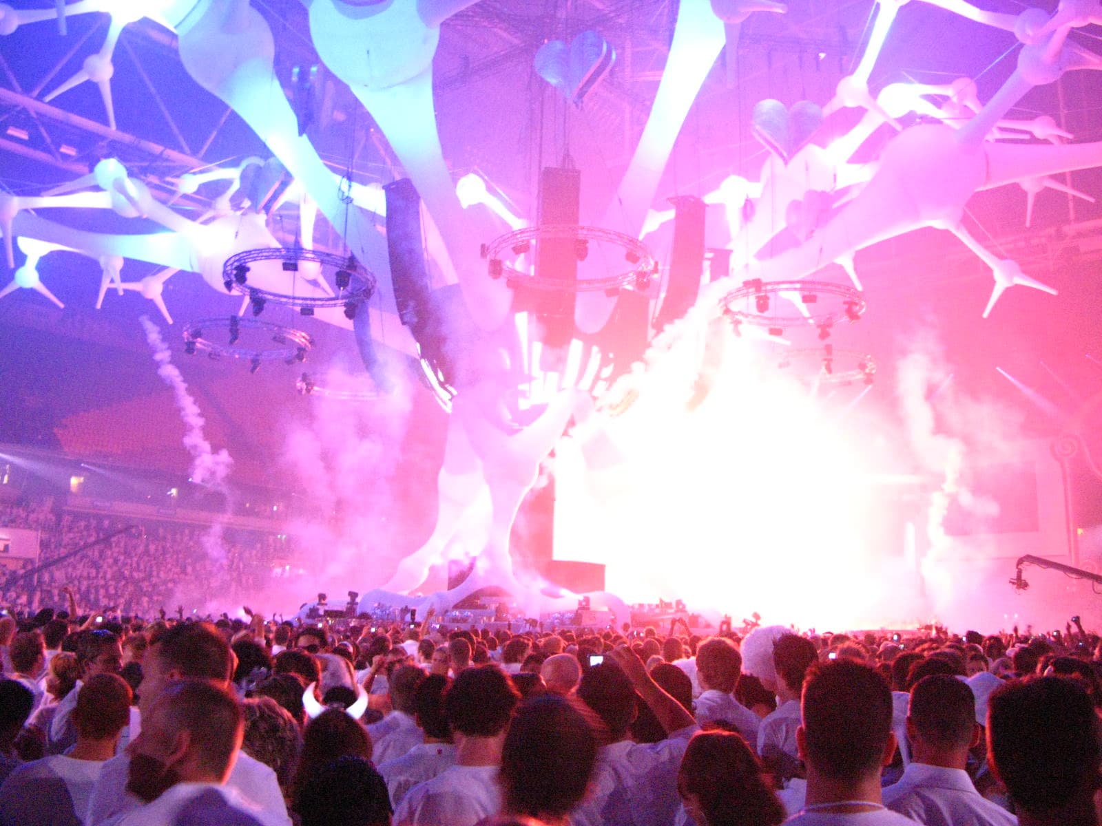 Top 10 Electronic Music Festivals in the Netherlands 2026 — MUSIC Top 10 List