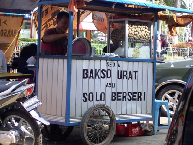 Top 10 Indonesian Street Foods — FOOD Top 10 List