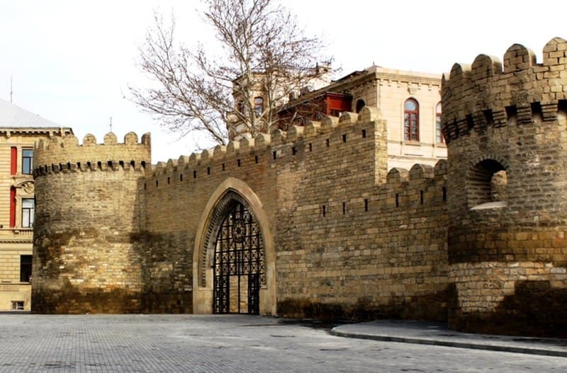 Top 10 Things to Do in Baku — TRAVEL Top 10 List