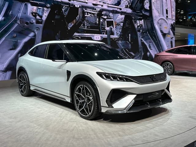 Top 10 Electric Chinese Cars