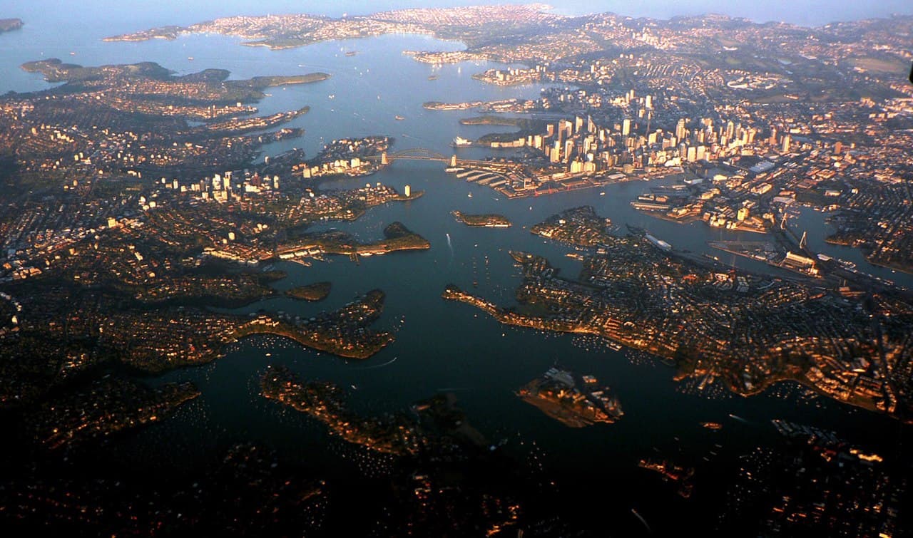 Top 10 Must-Visit Destinations in Australia — TRAVEL Top 10 List
