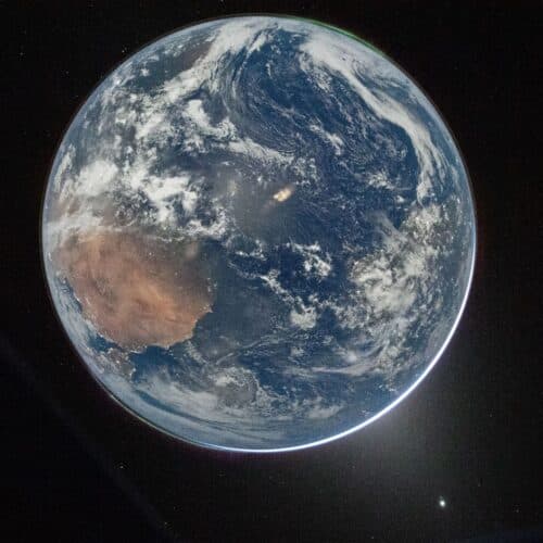 The animated version of the iconic "Hello, world" image reveals striking new details