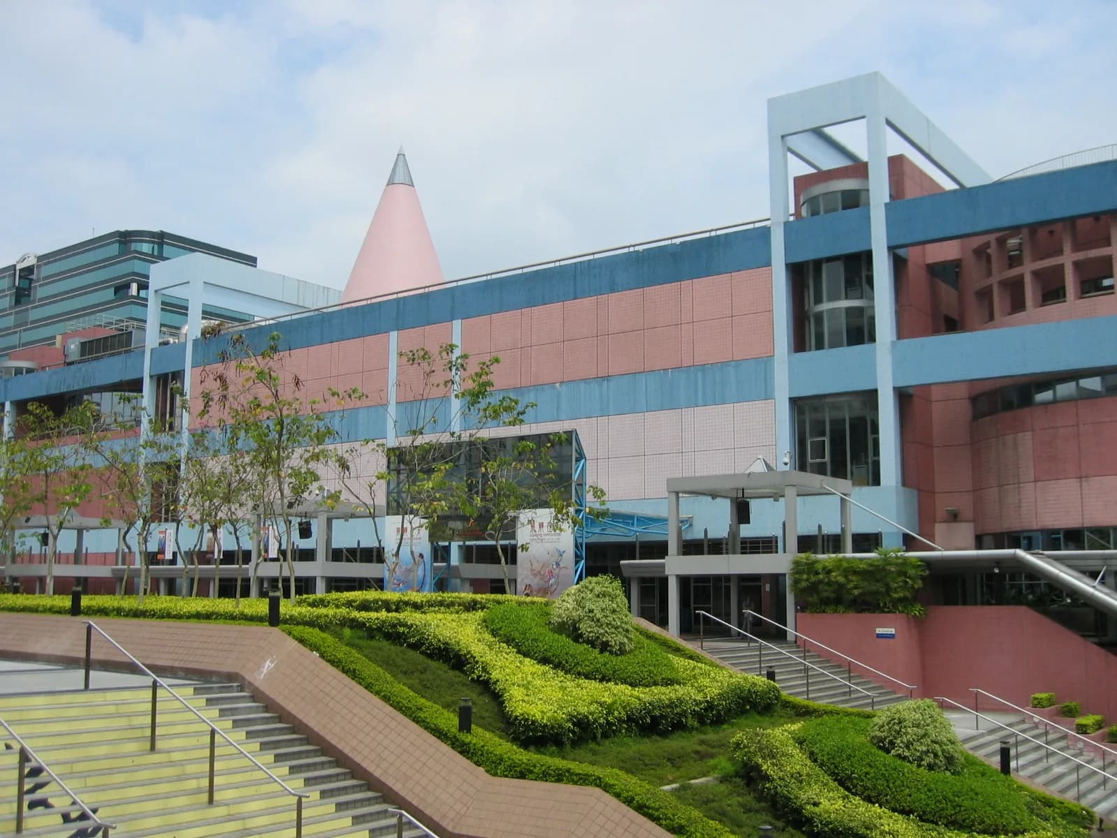 #1 Hong Kong Science Museum — Top 10 Things to Do in Hong Kong on a Rainy Day in 2026