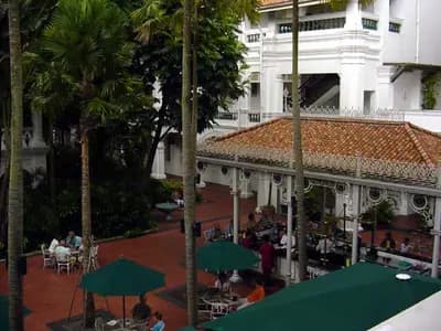 Top 10 Cocktail Bars in Singapore 2026