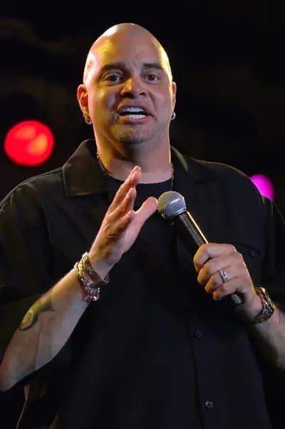 Top 10 Greatest Stand-Up Comedians of All Time — ENTERTAINMENT Top 10 List