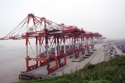 Port of Shanghai or Port of Singapore? Top 10 Busiest Container Ports — Business Top 10 List