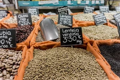 Legumes (Lentils, Black Beans, Chickpeas)