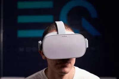 Meta-Oculus VR ($2B, 2014)