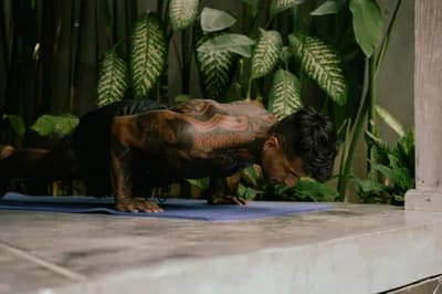 Bodyweight EMOM (Every Minute on the Minute)