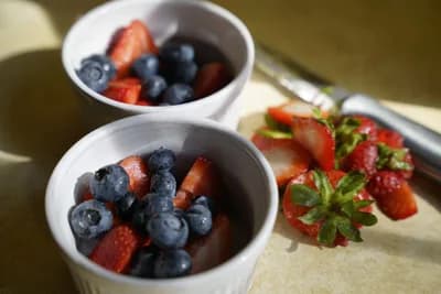 Berries (Blueberries, Strawberries, Cherries)