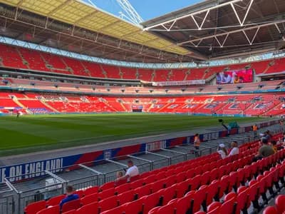 Wembley Stadium Pies (London)