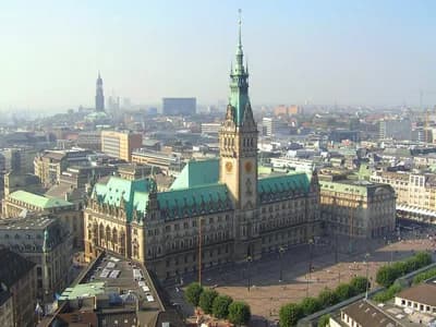 Hamburg Rathausmarkt Christmas Market