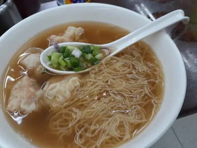 #3 Wonton Noodle Soup — Top 10 Things to Eat in Hong Kong