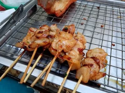 Moo Ping (Grilled Pork Skewers)