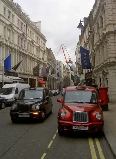 Bond Street (London, UK)