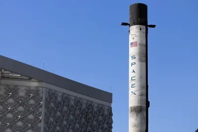 SpaceX Falcon 9 First Landing