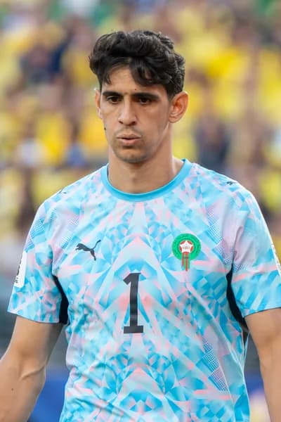 Yassine Bounou (Bono) — Morocco 2022