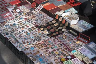 Dry Bridge Market