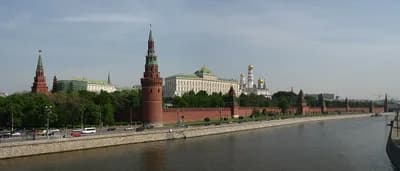 #3 The Kremlin — Top 10 Things to Do in Moscow