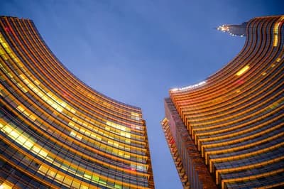 UniCredit