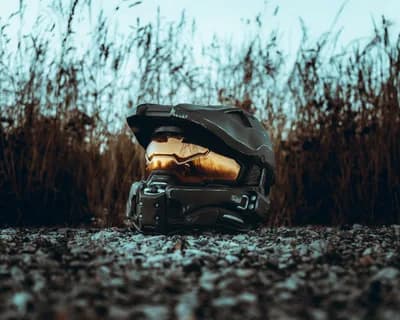 Halo: Combat Evolved (2001) — Martin O'Donnell & Michael Salvatori