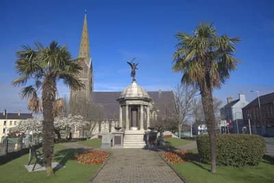 #4 lurgan — UK Google Trends, 31 March 2026: Otto Addo tops 2,000+ searches as Girls Aloud tributes and Josh Groban tour dominate
