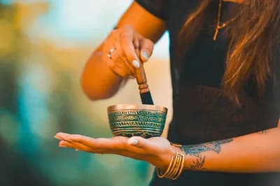 Binaural Beats / Sound Therapy