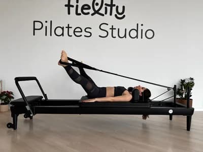 Pilates (Mat & Reformer)