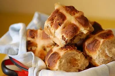 #1 Tsoureki — Greece — Top 10 Easter Foods From Around the World in 2026