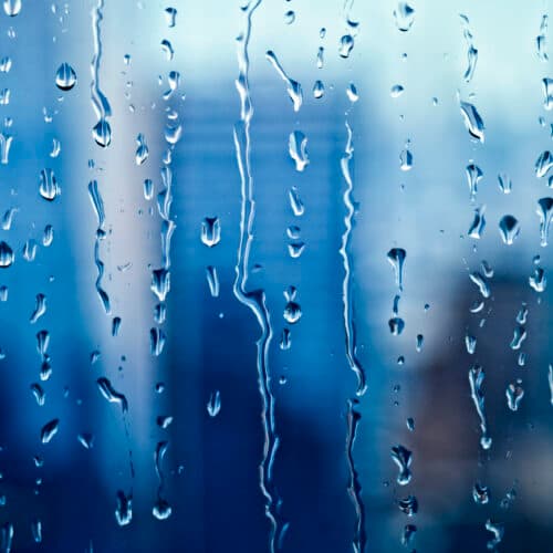 Raindrops are tiny lightning bolts, and they’re corroding cars, study finds