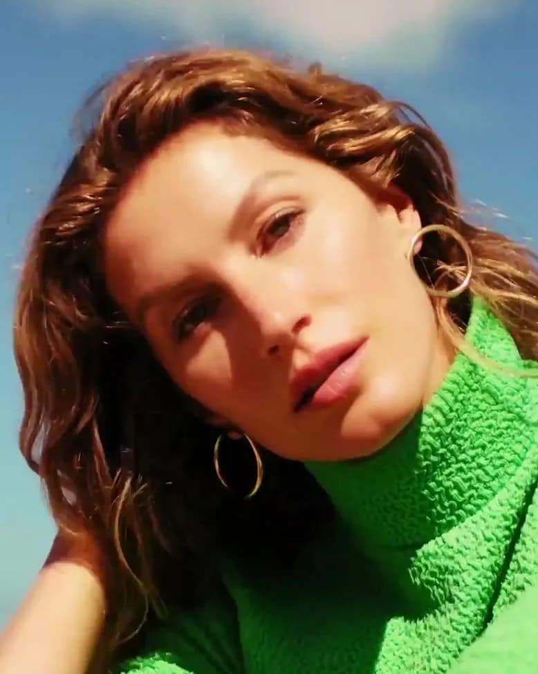 Gisele Bündchen — The Richer Half