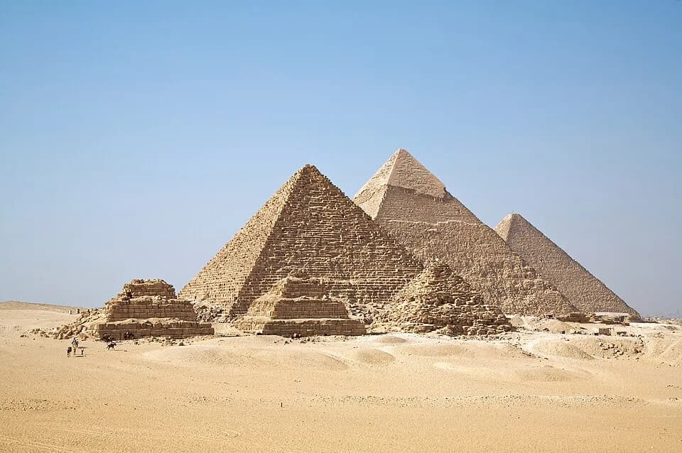 #7 egypt — Top 10 Google Trends — Daily (GB) — April 7, 2026