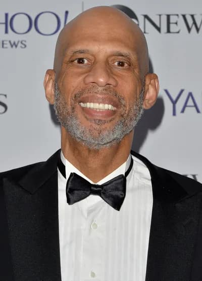 #2 Kareem Abdul-Jabbar — LeBron, Jordan or Kobe? Top 10 NBA Career Scoring Leaders
