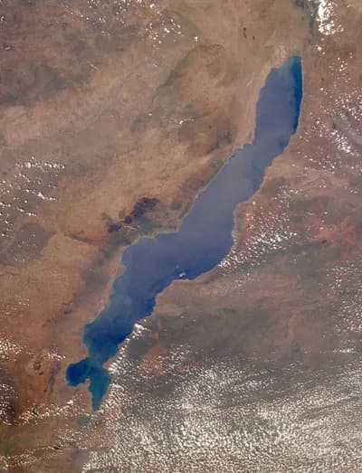 #8 Lake Malawi — Lake Baikal or Caspian Sea? Top 10 Deepest Lakes in the World