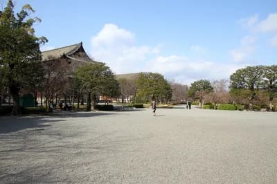 #10 Kyo-o-gokoku-ji (To-ji) — Kiyomizu-dera, Kinkaku-ji or Nijo Castle? Top 10 Historic Monuments of Ancient Kyoto