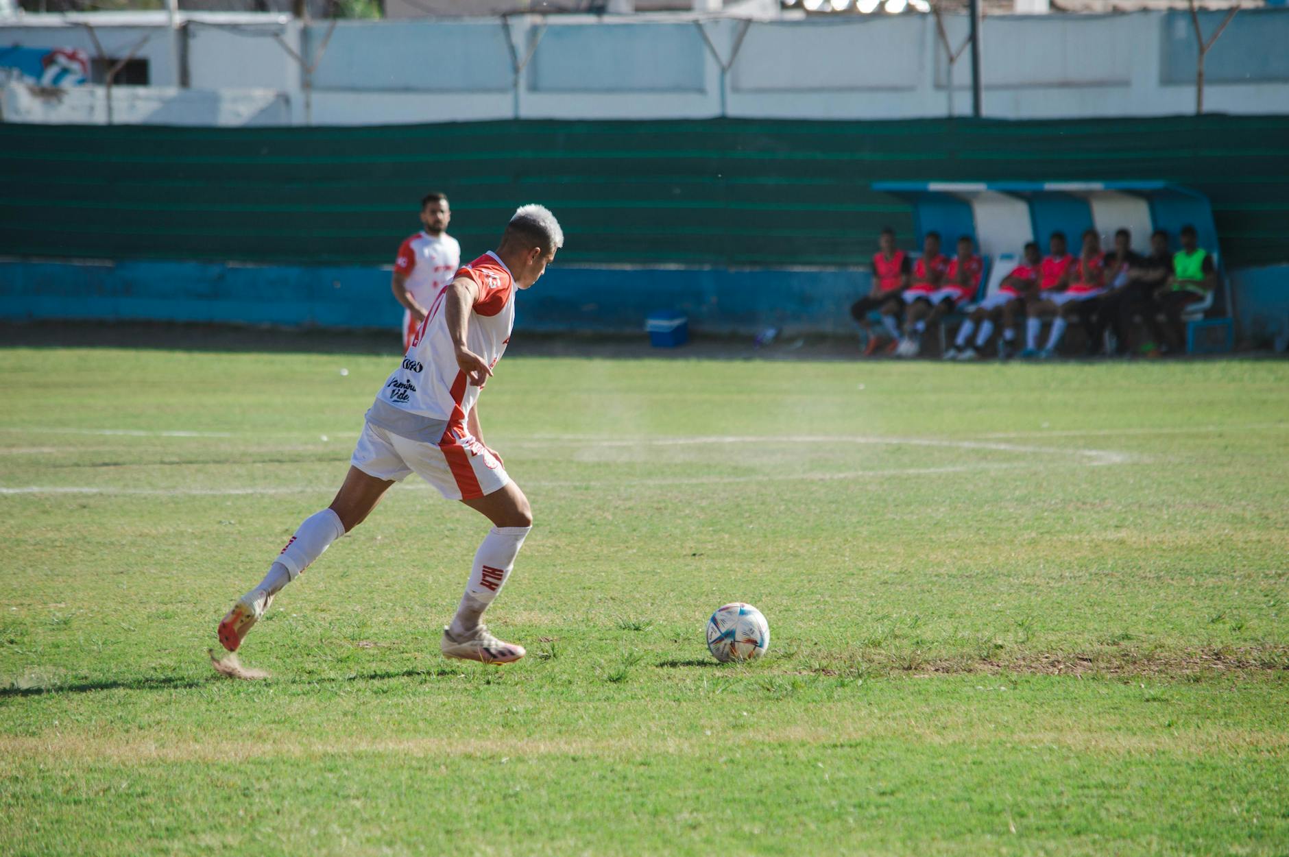 Top 10 Best Football (Soccer) Players Ever